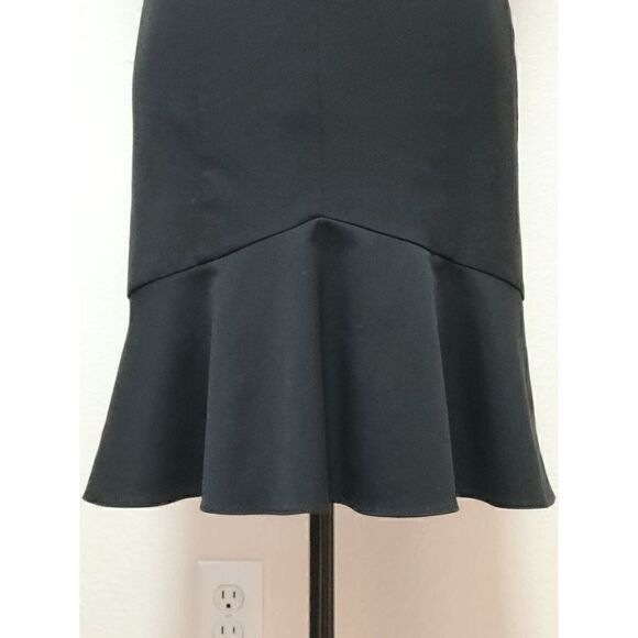 🖤 WHITE HOUSE BLACK MARKET Black Sleeveless Peplum Flippy Hem Sheath Dress - Picture 10 of 16